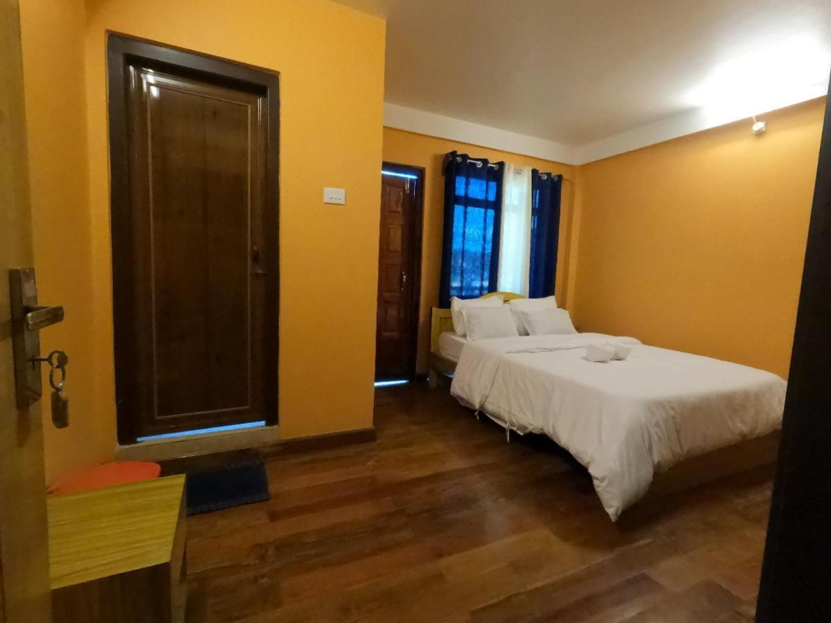 Aurora Guest House Shillong Bagian luar foto