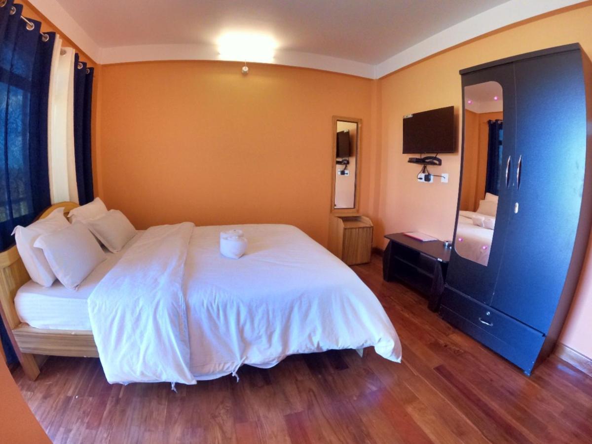 Aurora Guest House Shillong Bagian luar foto