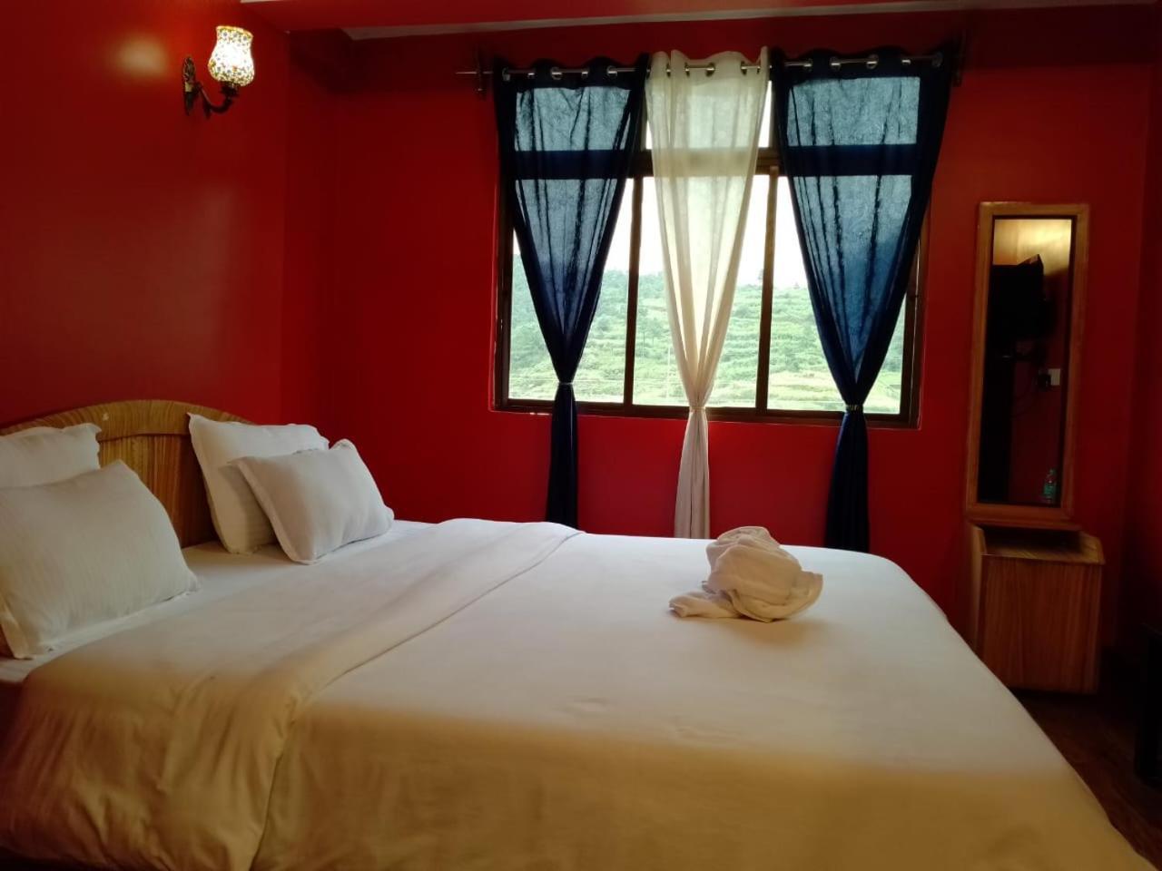 Aurora Guest House Shillong Bagian luar foto